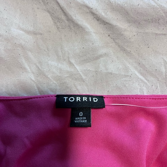 Torrid Pink Sleeveless Dress - Picture 6 of 9